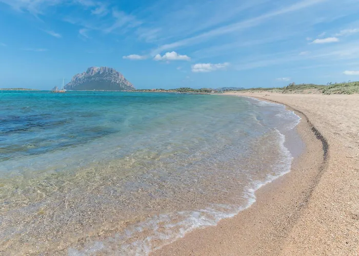 Anthias Rooms- 3* Porto San Paolo (Sardinia)