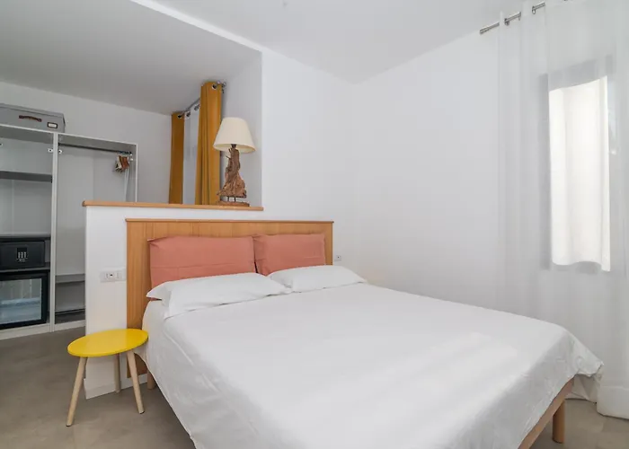 Casa de hóspedes Anthias Rooms- Porto San Paolo (Sardinia)