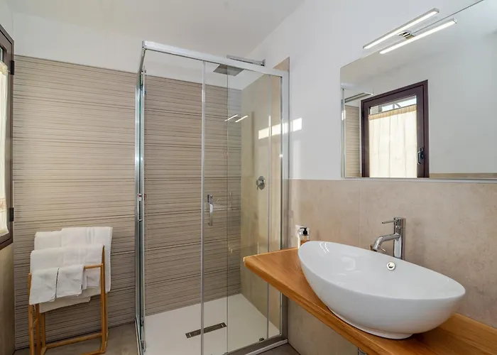 Anthias Rooms- Casa de hóspedes Porto San Paolo (Sardinia)