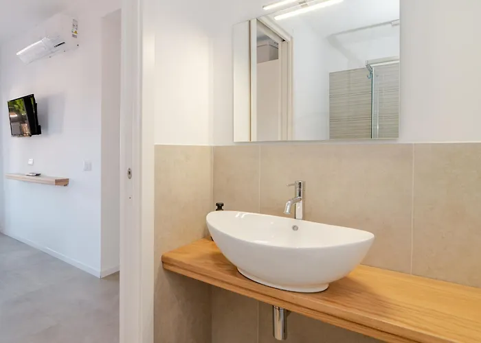 Anthias Rooms- Casa de hóspedes 3*