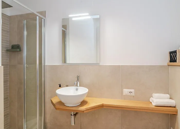 Anthias Rooms-