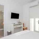 Anthias Rooms- Maison d'hôtes Porto San Paolo (Sardinia)