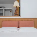 게스트하우스 Anthias Rooms- 3*