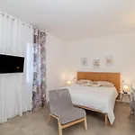 Anthias Rooms- Maison d'hôtes