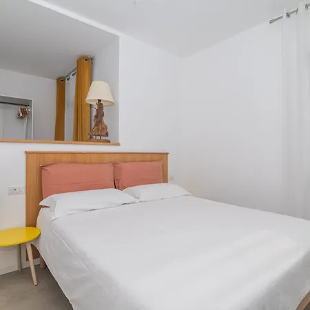 Гостевой дом Anthias Rooms- Порто-Сан-Паоло