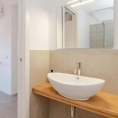 Гостевой дом Anthias Rooms-