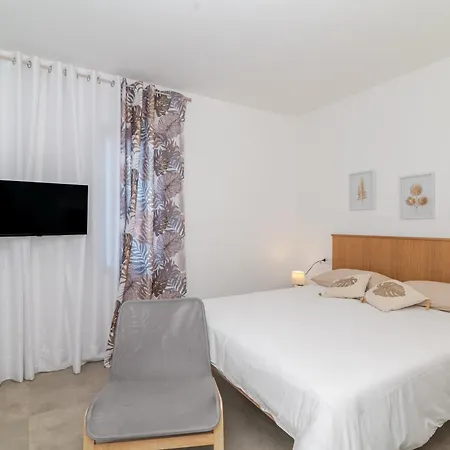 Anthias Rooms- Гостевой дом 3*