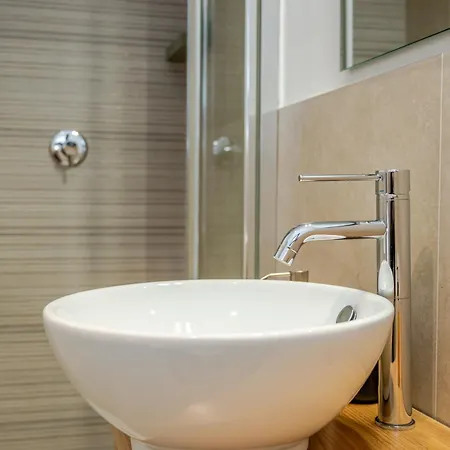 Гостевой дом Anthias Rooms- 3*